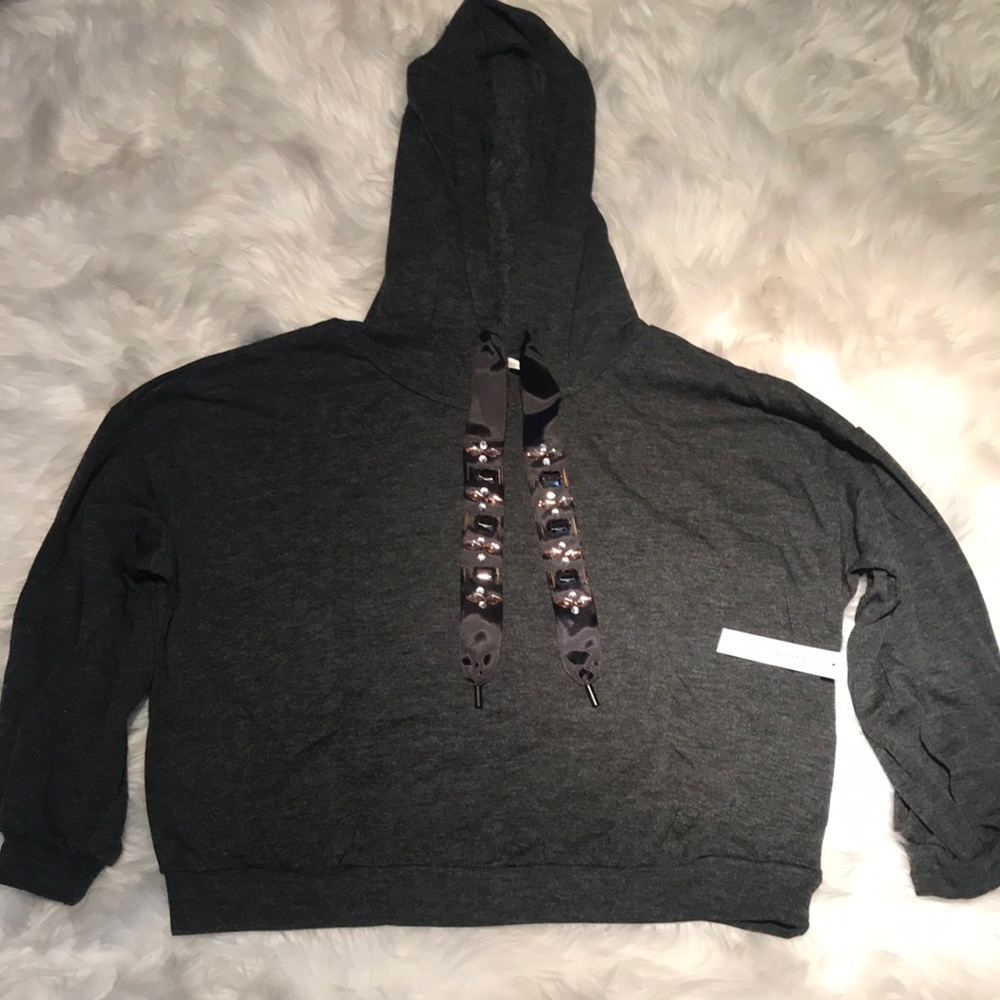 Women’s cropped sweater